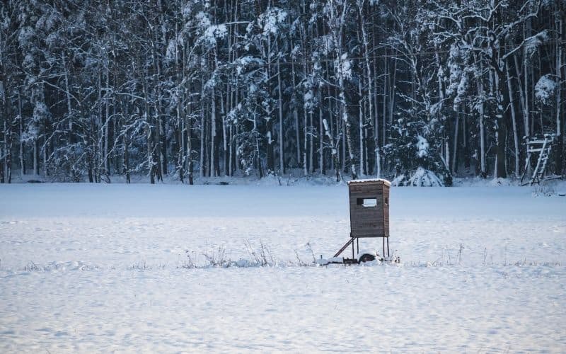 wooden hunting blind for ice fishing