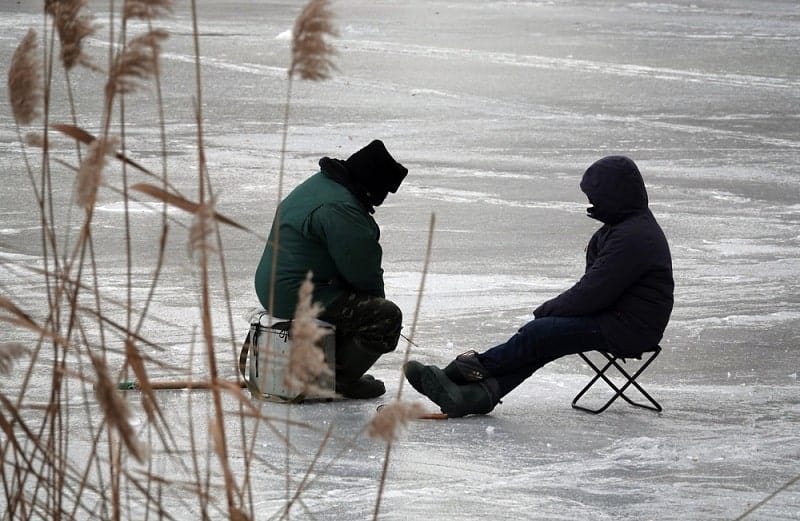understand safety factors when ice fishing