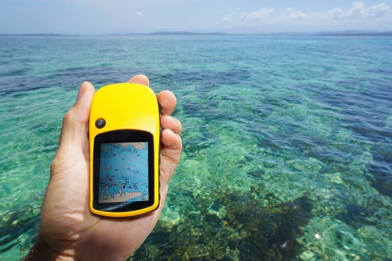 waterproof handheld GPS device