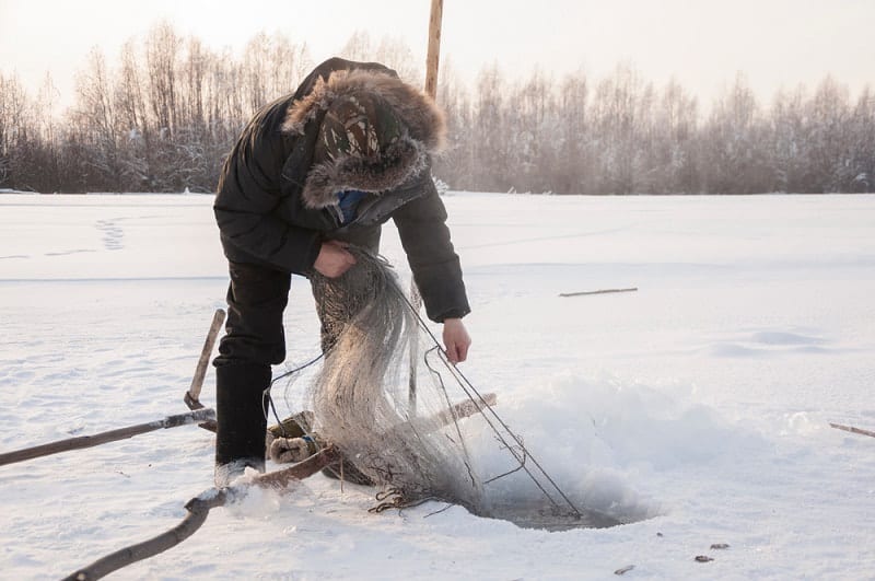 How Does a Jigger Work for Ice Fishing?